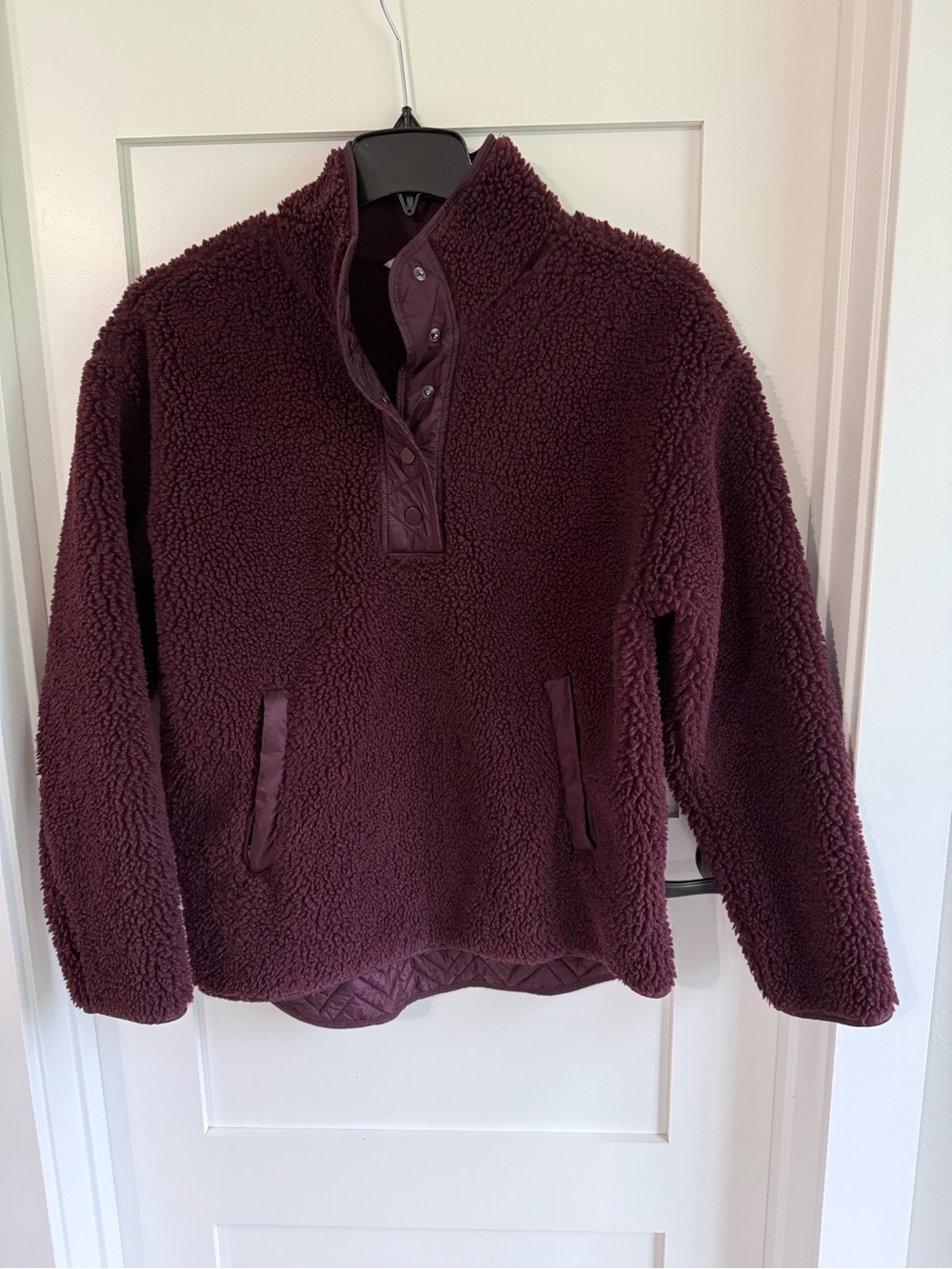 Athleta Women’s Burgundy Sherpa Pullover Jacket